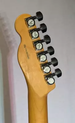 Fender - Limited Edition American Professional II Telecaster Thinline, Maple Fingerboard - Transparent Daphne Blue 8